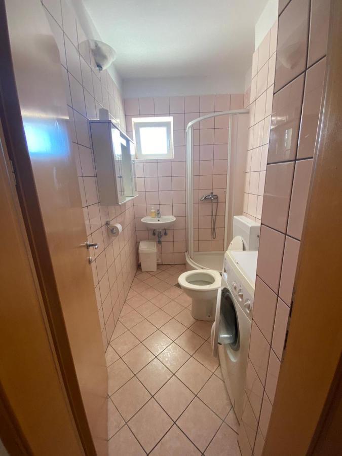 Apartment Dilba Novalja Ngoại thất bức ảnh
