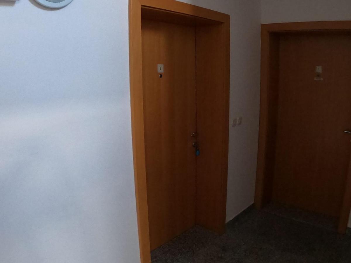 Apartment Dilba Novalja Ngoại thất bức ảnh
