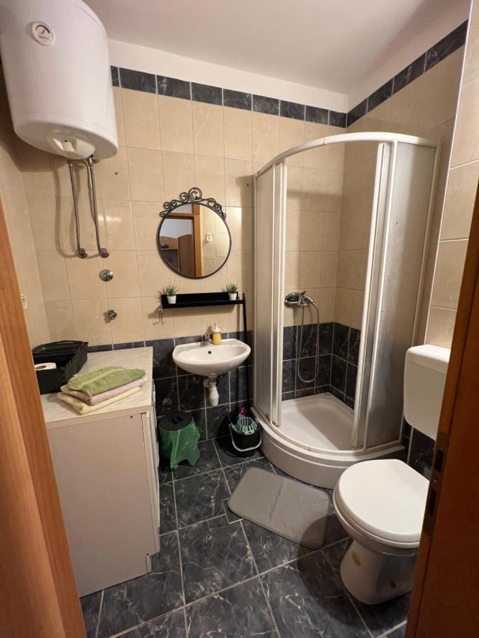 Apartment Dilba Novalja Ngoại thất bức ảnh