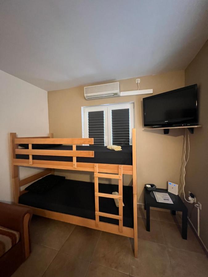 Apartment Dilba Novalja Ngoại thất bức ảnh